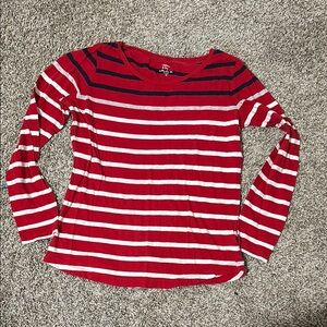 Size M Crown & Ivy Red, Grey, and White Fitted Long Sleeve Tee